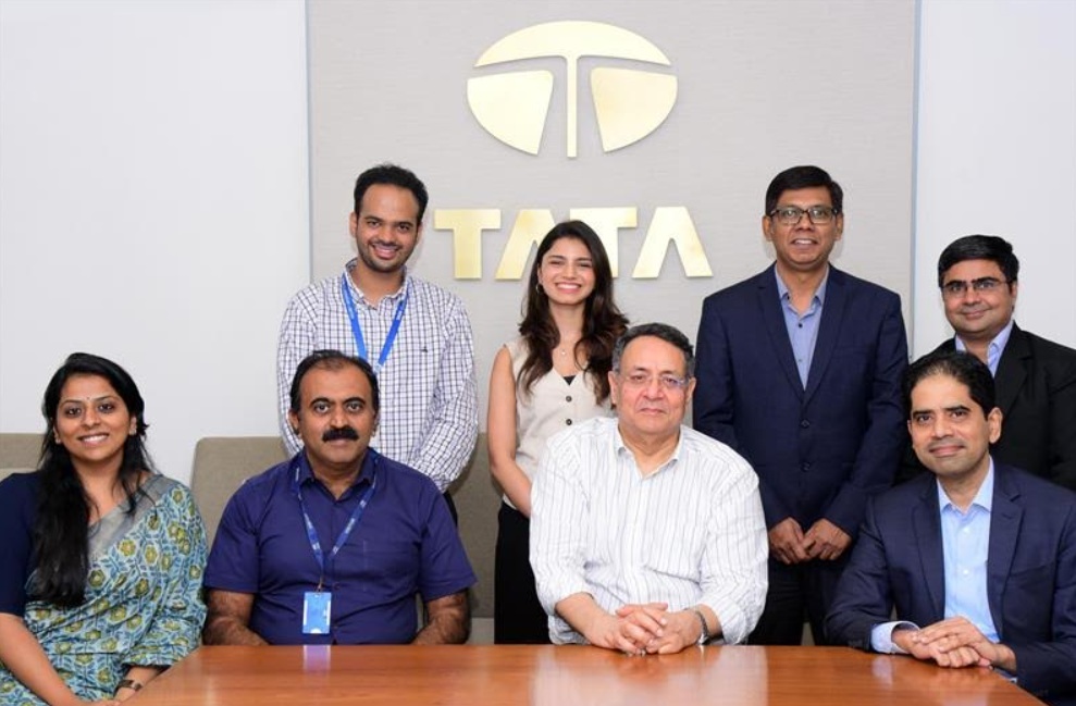  Tata ClassEdge Collaborates with Etome Works Limited to Launch EdTech Experience Centres